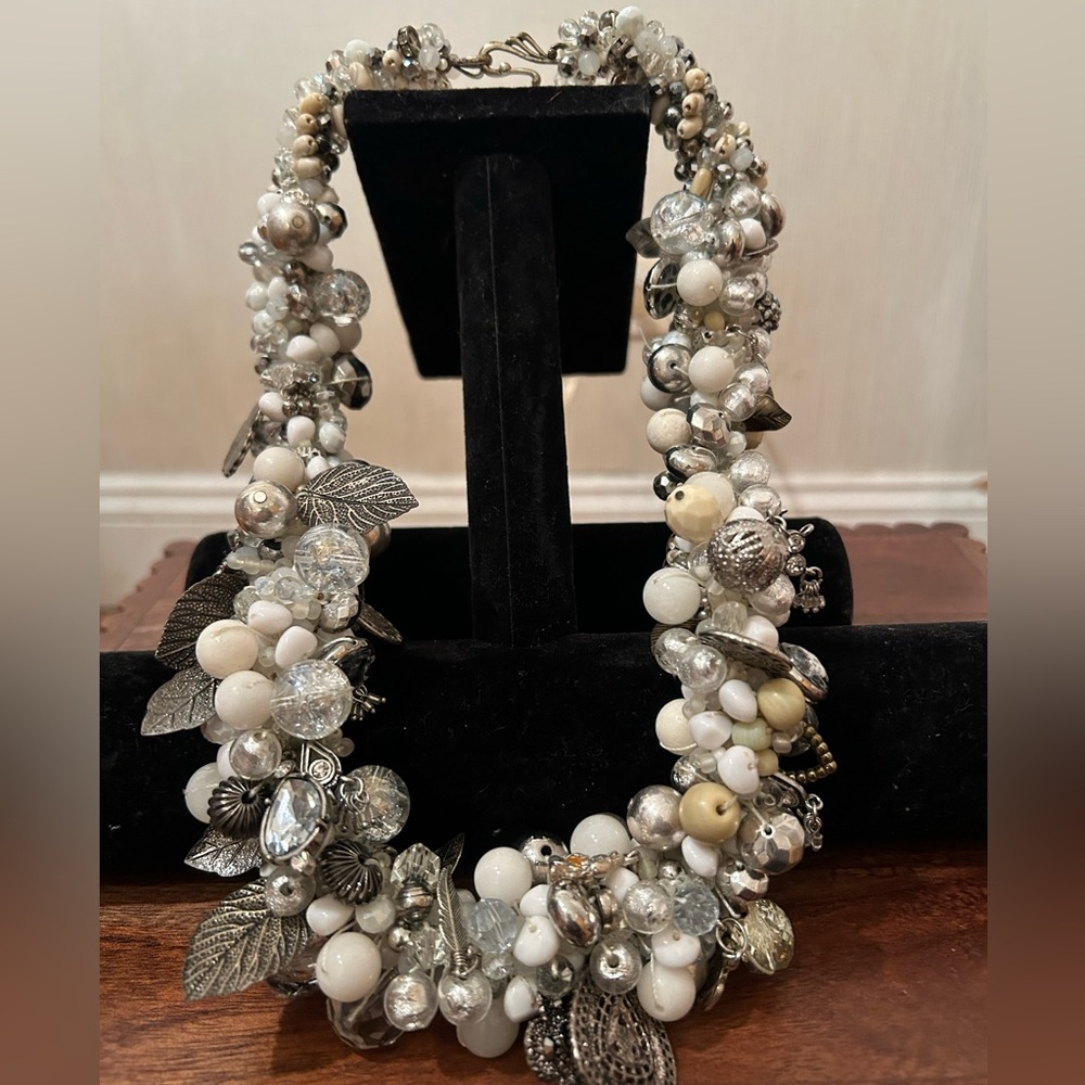 Elegant Silver and White Beaded Necklace and bracelet